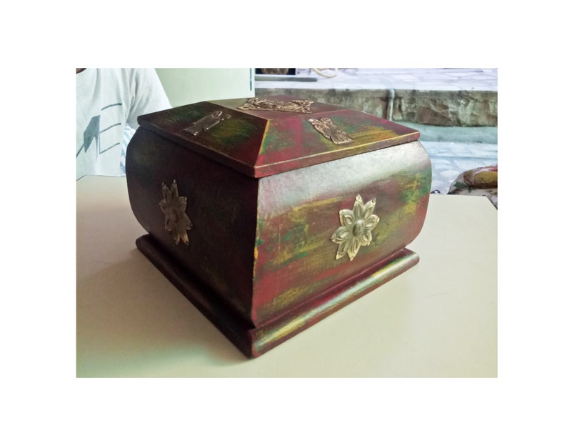 Small Jewelry Box Brass Fitted Box Trinket jewelry Storage Box Old Wooden Box Jewelry Box Keep Sake Home Decor Collectible Indian Art