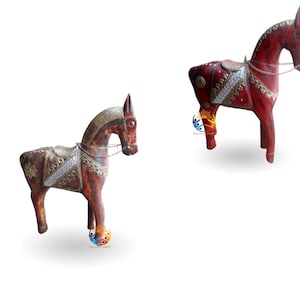 Old Wood Horse Sculpture Horse Carved Hand Made Unique Brass Fitted Work Statue Figurines Collectible Home Decor Art