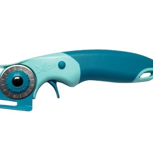 Havels Rotary Cutter - 28 mm - includes Chenille attachments!