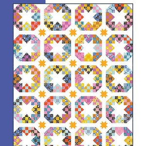 Op de afbeelding: Een quiltpatroon genaamd "Disco Stars" van Morgan McCollough. Het patroon heeft een kleurrijk patchwork-ontwerp met sterren en geometrische vormen. Het patroon is verkrijgbaar in de maten baby, throw, twin en queen. Het is voorgeknipt en geschikt voor restjes.
