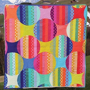 The NEW Oriana Quilt KIT - By Alison Glass - Tula Pink True Colors/Solids Version