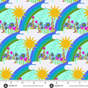 Peut inclure: Motif répété avec des arcs-en-ciel, des soleils jaunes, des nuages blancs et des fleurs stylisées dans des tons de bleu, vert, rose et violet. Le tissu a un fond bleu clair avec des rayures vertes verticales et des gouttes de pluie.