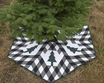 Patrón de colcha Buffalo Lodge Tree Skirt - Krista Moser - The Quilted Life - Patrón o KIT