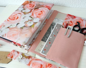 Kalenderhülle ROSEN Hülle für DIN A5 Kalenderbuch Buchhülle Organizer Agenda Timeplaner Tagebuch Rosen Romantisch Rosa Blumen