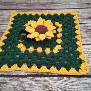 PDF Pattern, Crochet Sunflower, Lovey, Blanket, Comforter, Amigurumi Pattern image 4