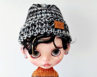 Crochet hat for blythe - blythe outfit - clothes for the blythe - hat for doll - blythe doll - blythe boy - blythe clothes