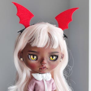 Blythe Doll Hair Band: Black Patterned Hair Clip