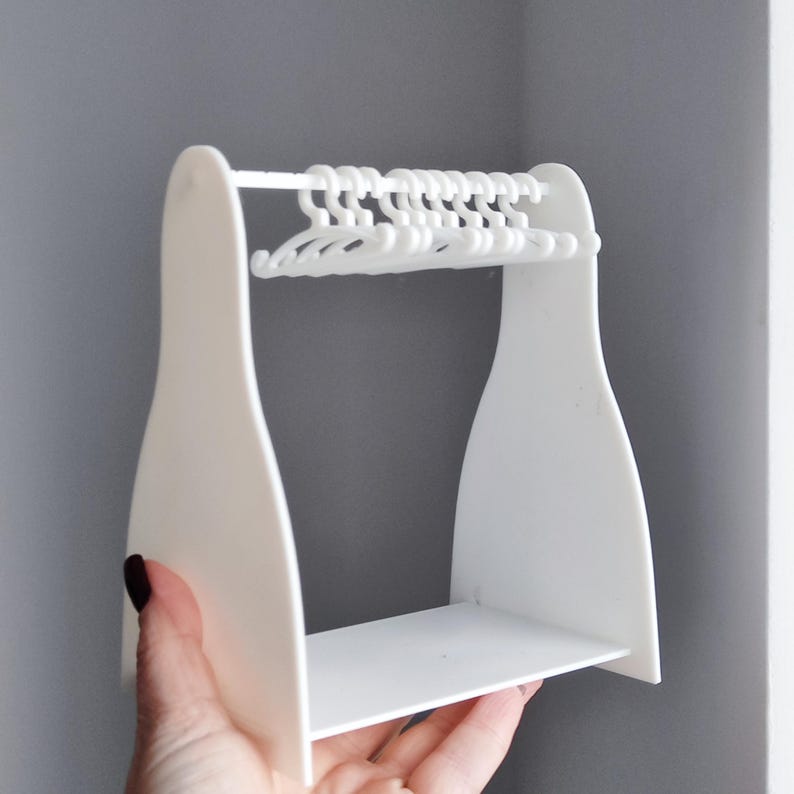 1/6 Scale Doll Clothes Rack – Blythe & Barbie Furniture, 10 Hangers - Etsy