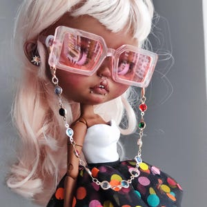 Blythe Doll Glasses with Chain: Blythe Outfit Accessory