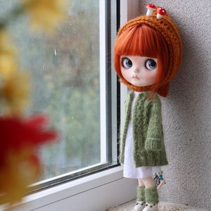 Knitted Blythe Doll Outfit: Dress, Cardigan & Gaiters