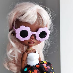 Blythe Doll Glasses: Stylish Doll Accessory