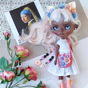 Knitted Blythe Doll Outfit: Sweater, Skirt, Headband, Bag & Boots