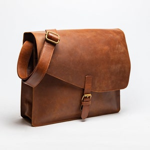 Sac messager en cuir pour homme, sacoche pour ordinateur portable personnalisée pour MacBook, sacoche à bandoulière, cadeau d'anniversaire en cuir pour lui, cadeau de Noël pour homme