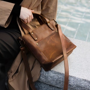 Mini sac fourre-tout en cuir personnalisé | Mini sac à bandoulière fourre-tout pour femme | Petit sac à main en cuir avec fermeture éclair, bandoulière | Mini fourre-tout en cuir