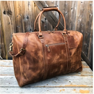 Grand sac de voyage en cuir personnalisé pour homme en cuir pour week-end de nuit, grand sac de voyage marron monogramme polochon Carryon, cadeaux de Noël pour lui