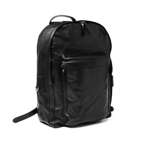 Sac à dos en cuir pleine fleur, sac à dos en cuir, sac de voyage personnalisé pour ordinateur portable, cadeau d'anniversaire en cuir, monogramme travail scolaire