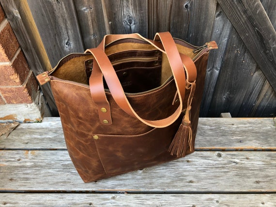 Leather Tote Bag Women, Christmas Gift for Women, Personalized Leather Tote  With Zipper Outside Pocket, Shoulder Bucket Monogram Purse Bag -  Canada