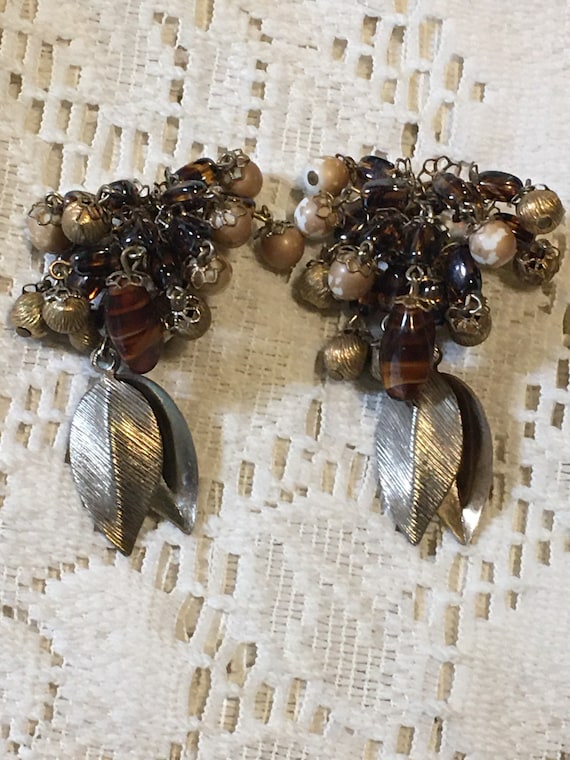 Hobe clip on earth Gem