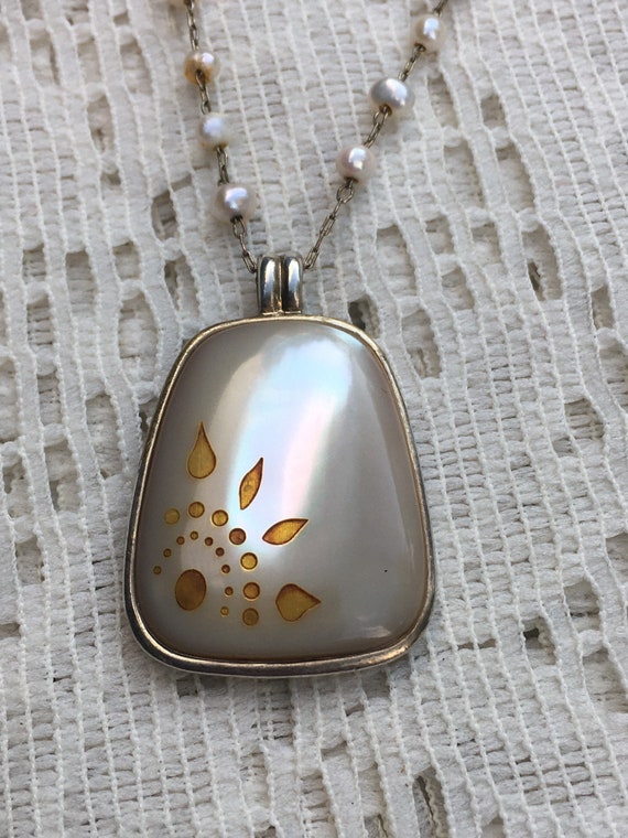 Liz Claiborne mother of pearl pendant and chain l… - image 1