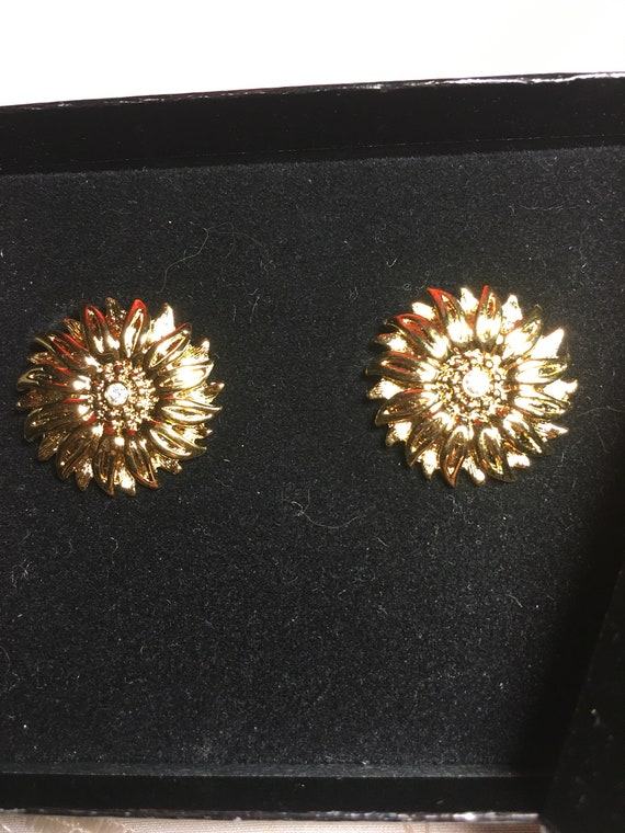 Joan Rivers Classic collection