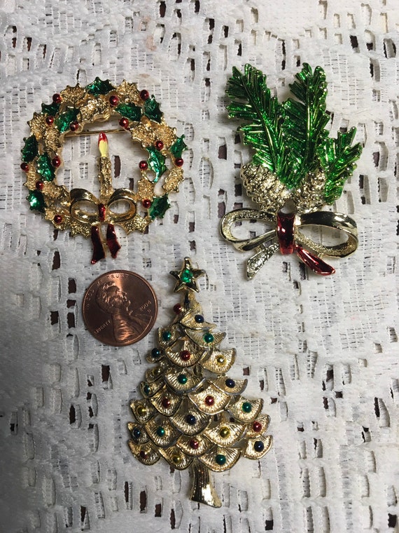 Gerry's christmas shop pins