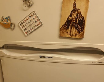Bild auf Holz gebrannt Kühlschrankmagnet GJergj Kastrioti skenderbeu pyrography 10×15 cm