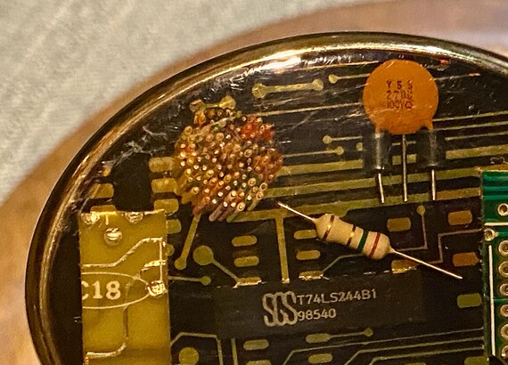 Vintage Von West Microchip Belt Buckle: 1980s Ste… - image 4