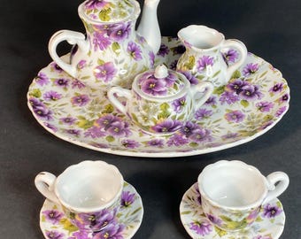 Victoria’s Garden 10 Piece Miniature Porcelain Tea Set