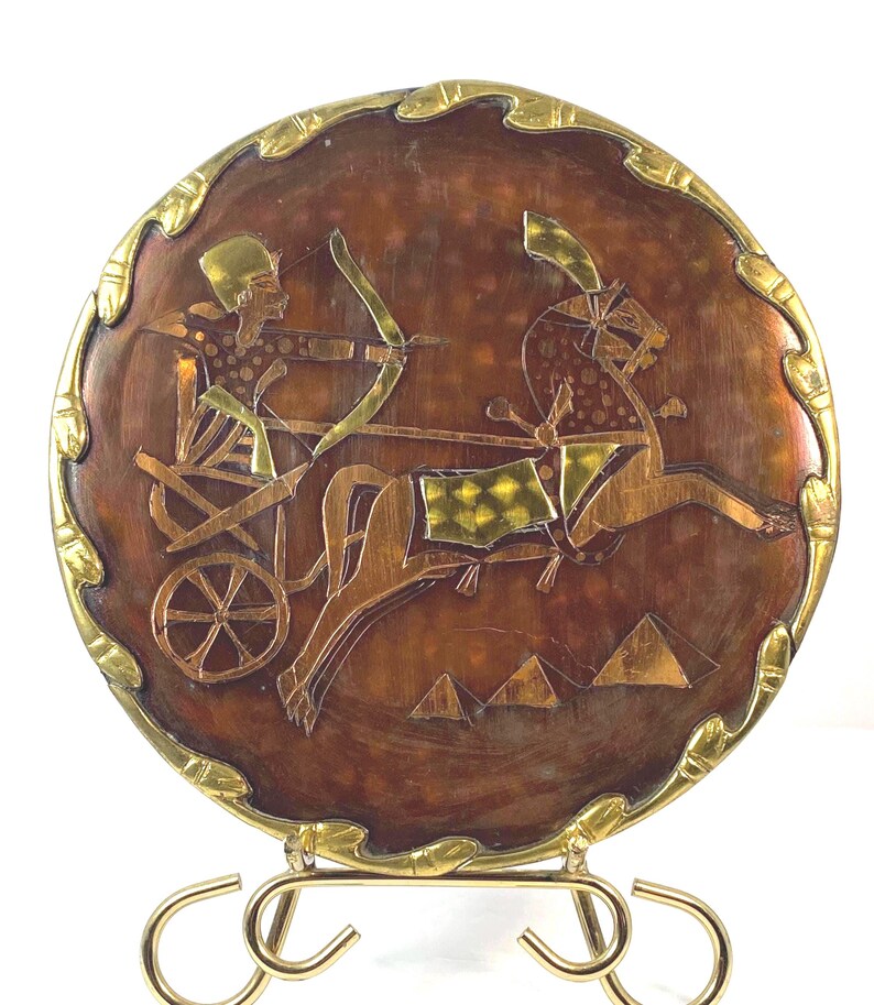 Pyramid Rim Plate Vintage Egyptian Pharaoh Chariot Wall Plaque - Etsy