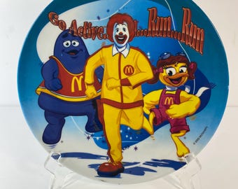 2005 McDonald's Go Active Melamine Plate: Ronald McDonald, Grimace, Birdie Running