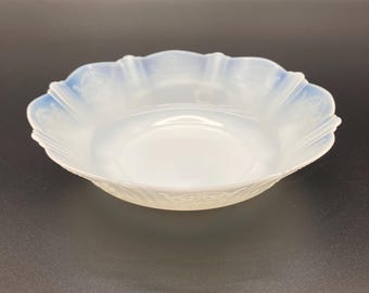 Macbeth Evans American Sweetheart Monax White Opalescent Depression Glass 6” Cereal Bowl