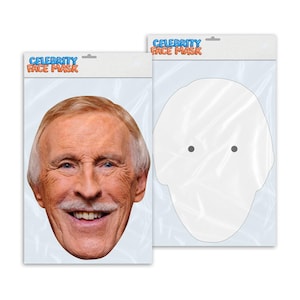 Op de afbeelding: Een wit kartonnen pakket met een celebrity-gezichtsmasker erin. Op de verpakking staat "Celebrity Face Mask". Het masker is van een man met een snor en een glimlach.