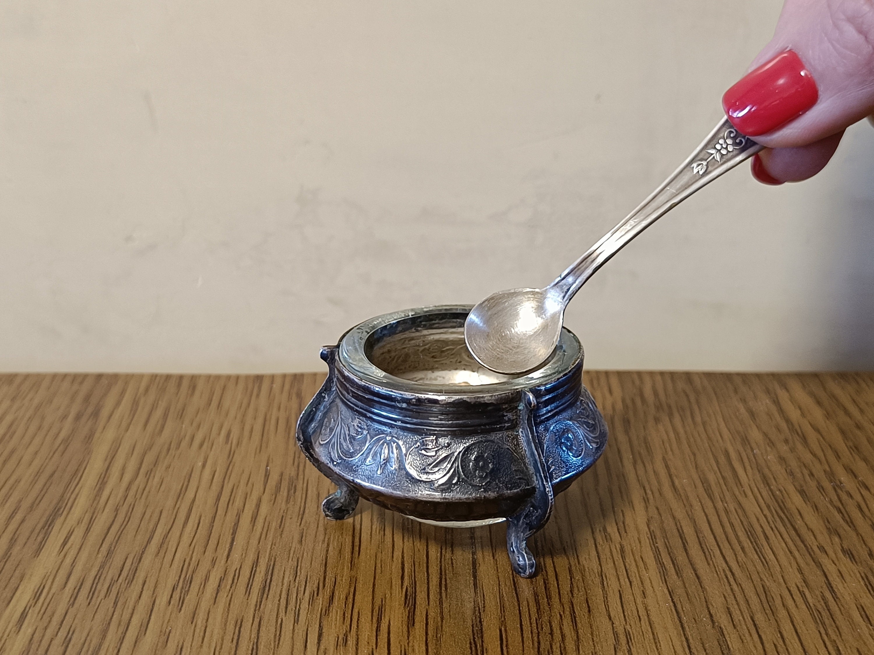 Vintage Mirro 1 Cup Metal Gravy Shaker Measuring Cup Beverage,  Norway