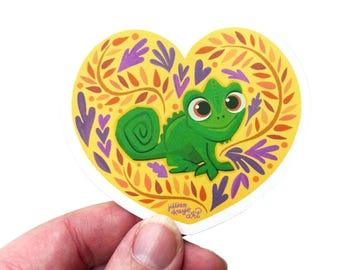 Pascal the Chameleon Tangled Heart-shaped 3