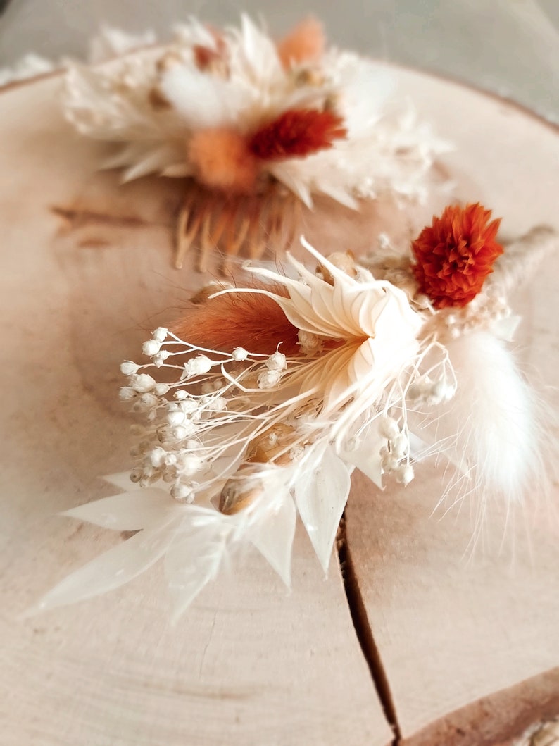 Boutonnière en fleurs séchées image 4