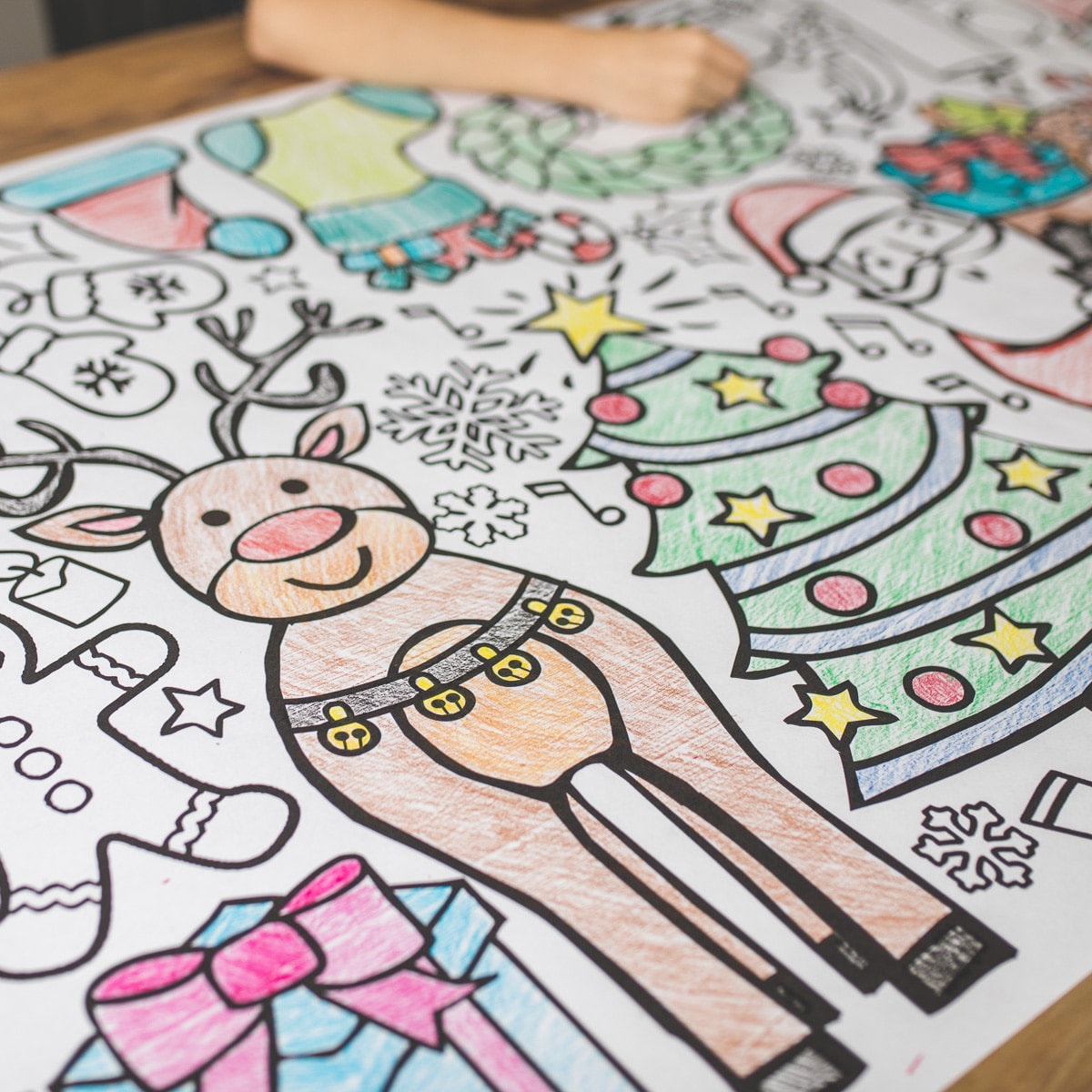  DISJOURNEY Christmas Coloring Tablecloth Coloring