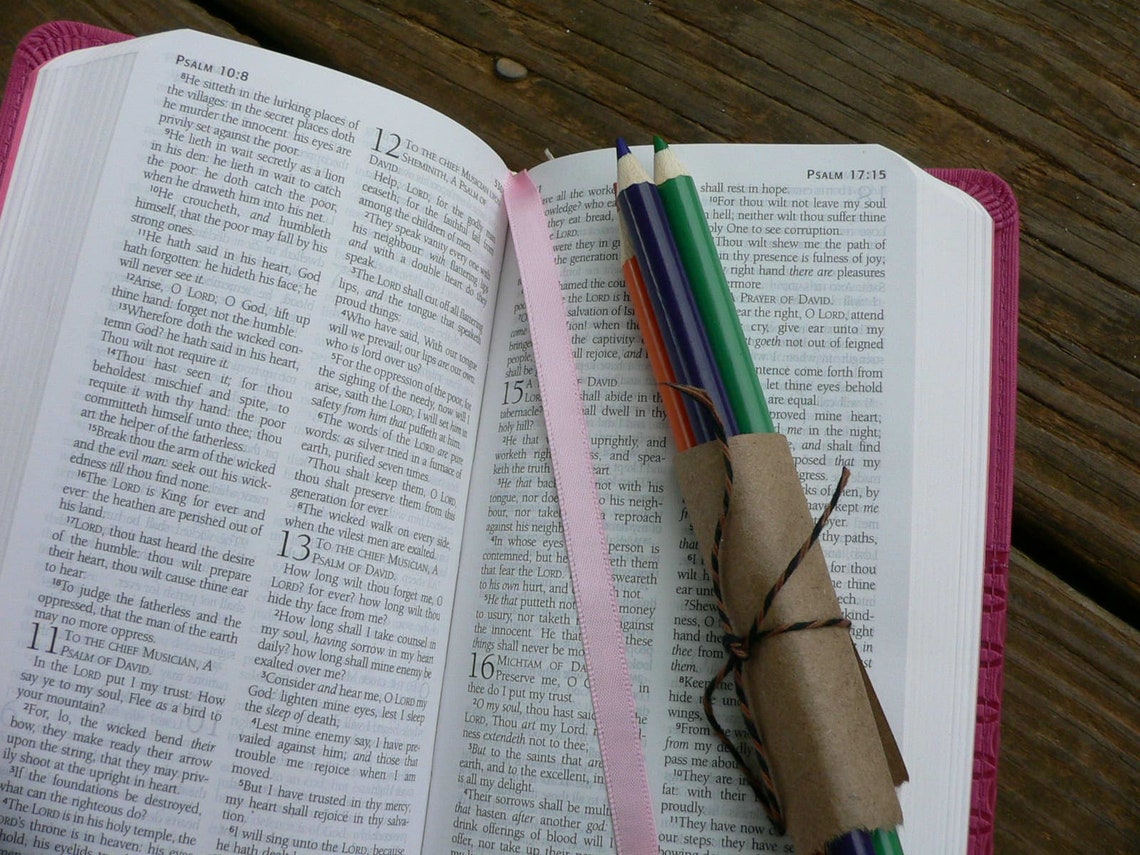 KJV Pocket Pink BIBLE 3 Color Pencils Etsy UK