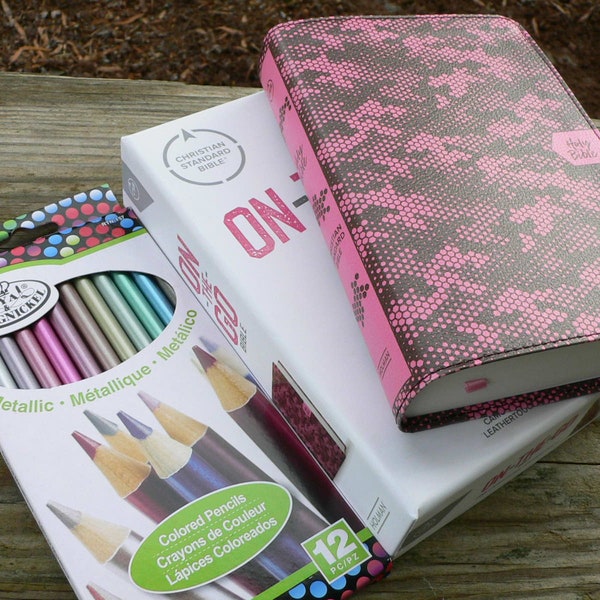 CSB Compact Pink Camo BIBLE + 12 Metallic Color Pencils