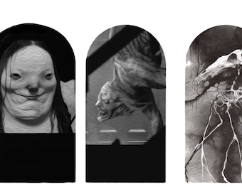 Pode incluir: Cinco ilustrações em preto e branco de personagens assustadores em molduras arqueadas. Os personagens incluem uma mulher com o rosto pálido, uma criatura semelhante a um morcego, uma figura esquelética, uma criatura semelhante a um lobo e um palhaço com um corvo no ombro.