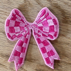 Pink checkered bow 7cm x 8cm, embroidery patch, trucker hat patch, checkered bow, pink, iron on patch