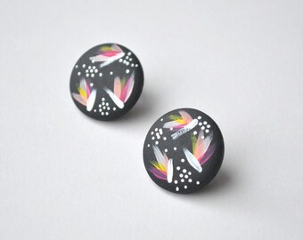Earrings with pink and black wooden beads