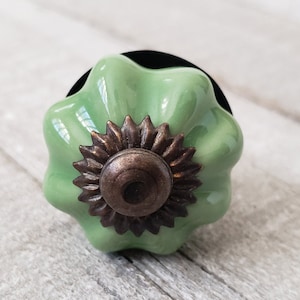 Ceramic Flower Knobs, Green Drawer Knobs, Vintage Inspired Knobs, Farmhouse Handles, Dresser Drawer Pulls, Desk Cabinet