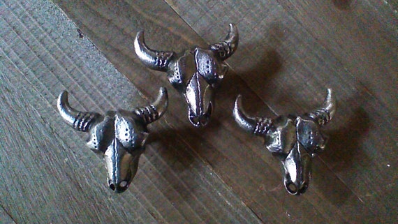 Set Of 3 Cow Skull Drawer Knobs Pewter Longhorn Decor Etsy