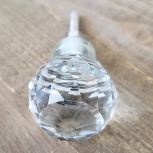 Clear Round Knobs, Etched Glass Knobs, Ball Knobs, Crystal Knobs, Fancy, Vintage Inspired Dresser Drawer Pulls, Desk Cabinet Handles, 1 1/4"