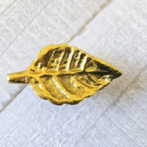 Gold Leaf Drawer Knob: Vintage Inspired Antique Brass Handle