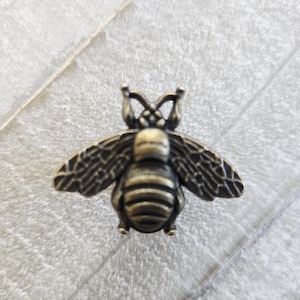 Tirador de cajón con forma de abeja, tiradores de cajón de mini cómoda de bronce antiguo.
