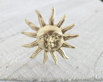 Gold Sun Drawer Knob, Antique Brass, Dresser Drawer Pulls, Desk, Cabinet, Hippie Inspired Decor