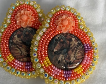 Handmade beaded earrings. Indigenous beading. Powwow earrings. Métis. Horses