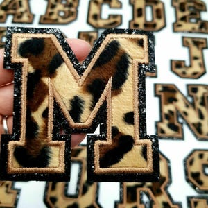Estampa de animal fofa 8 cm Patches de letras Ferro Costurar em bordado de alfabeto