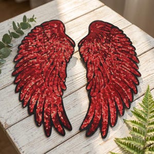 Parche grande de alas de ángel con lentejuelas rojas: termoadhesivo o cosible (27 cm)